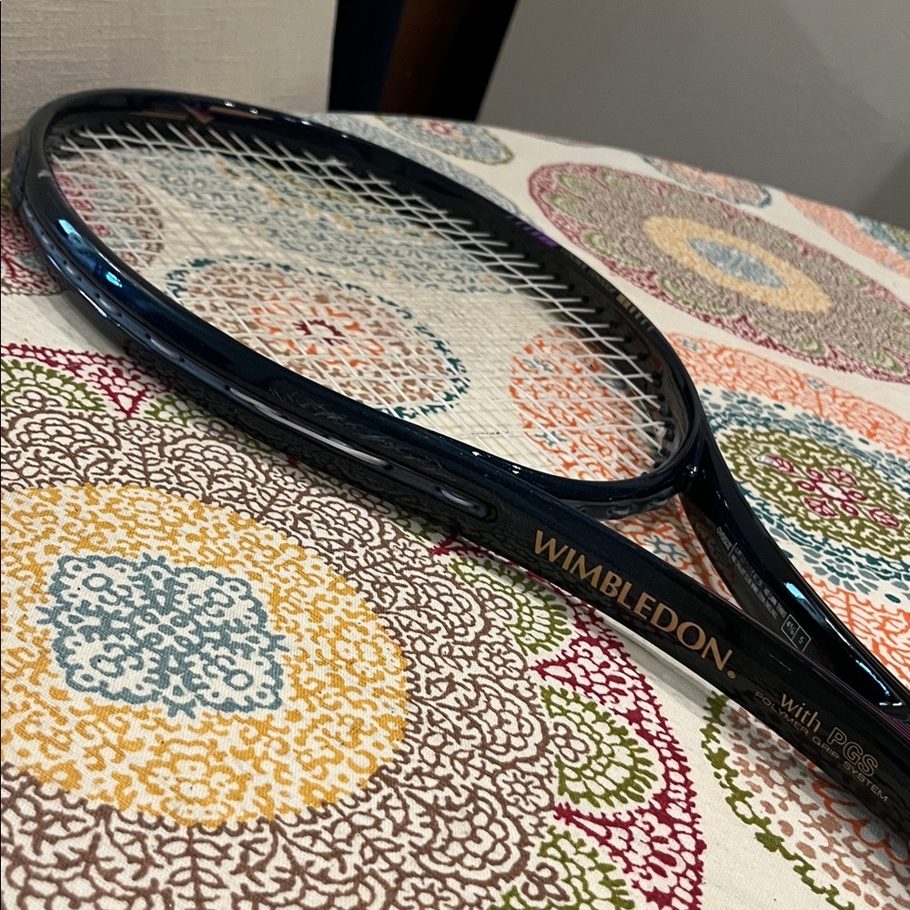 Wimbledon Vintage Tennis Racket Case & Oversize 4 5/8 Grip Sabre Racket - Picture 13 of 16